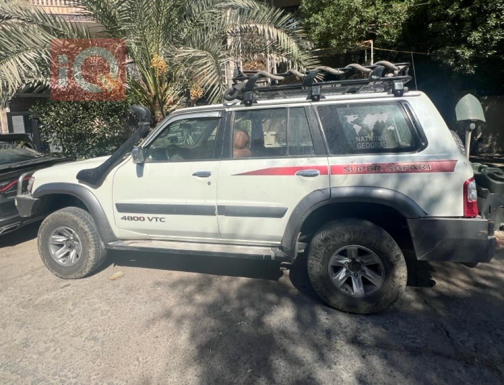 نيسان باترول